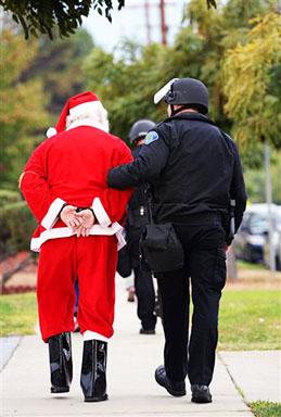 http://www.loyolamaroon.com/wp-content/uploads/2013/12/2850075-2518722304.jpg